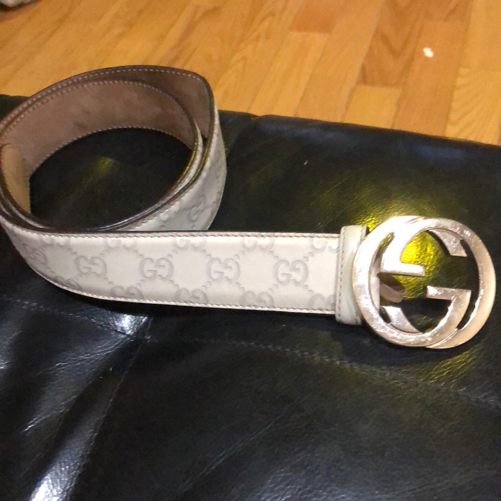 Beige GG belt